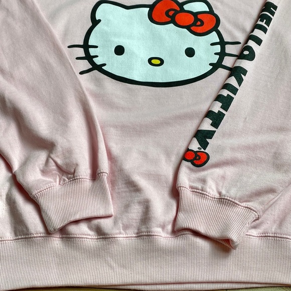 Sanrio Hello Kitty Pink Sweatshirt with Printed Design Size Large - Picture 6 of 7